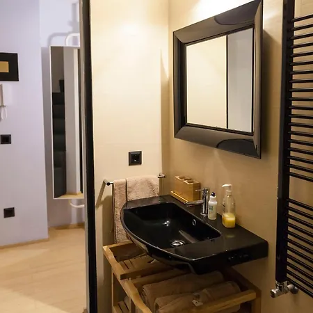 Daire Lomazzo31 - Urban Loft A Milano